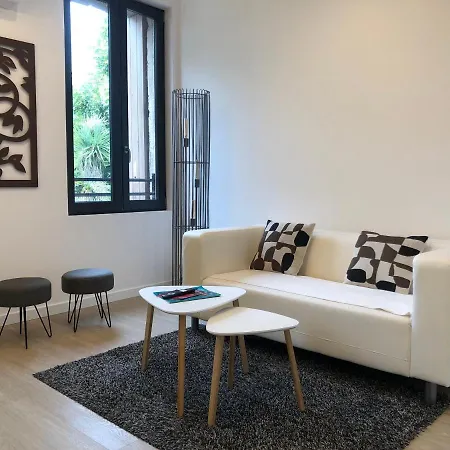 Cote Jardin: Spacious T3 Near Herault With Garden Terrace * Agde